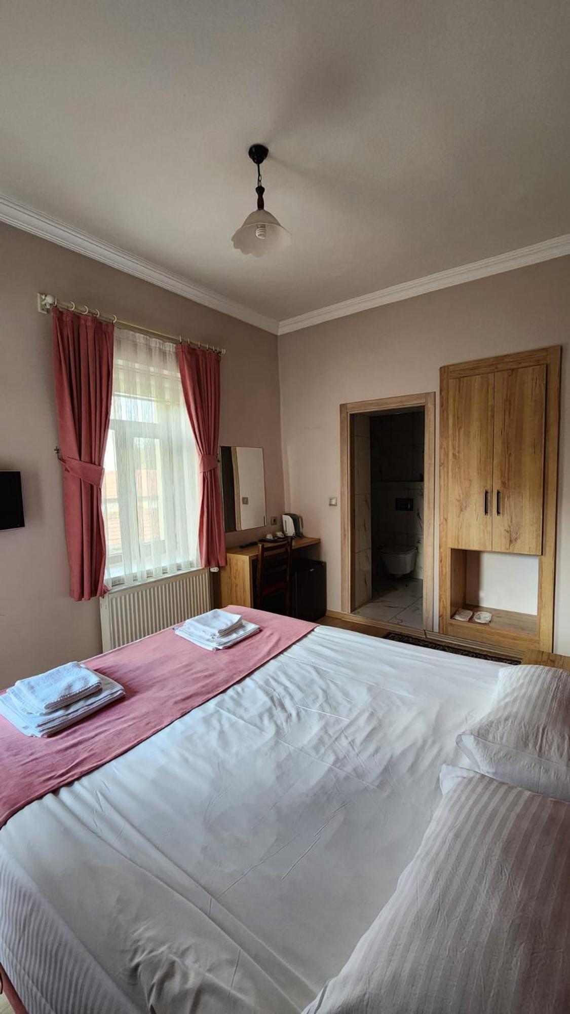 Yildiz Hotel 어굽 외부 사진